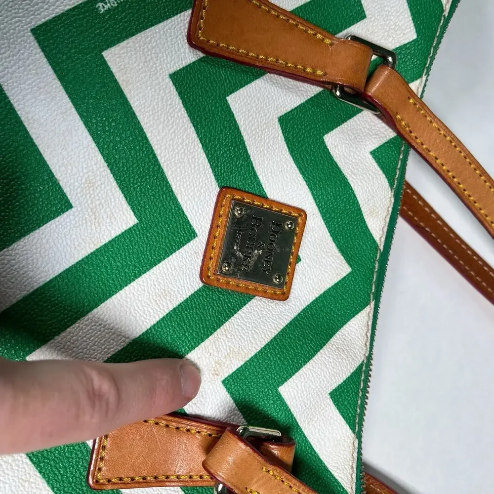 Dooney & Bourke Green White Chevron Tote Bag Purse Carry Strap See Photos